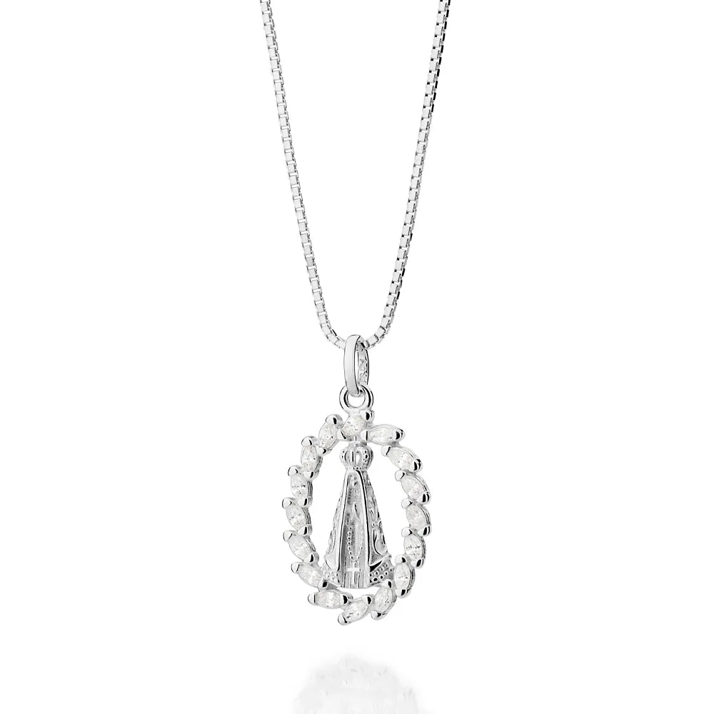 PINGENTE OVAL NOSSA SENHORA APARECIDA DE PRATA MACIÇA 925 COM ZIRCÔNIAS - TAM.ÚNICO 8401960072